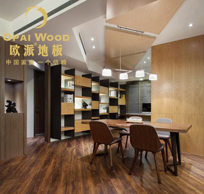 杜絕甲醛選實(shí)木地板