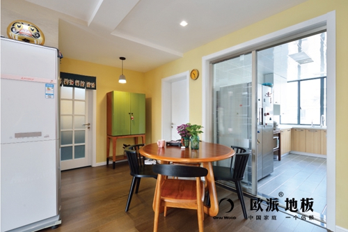 預(yù)防強(qiáng)化地板常出現(xiàn)的問(wèn)題